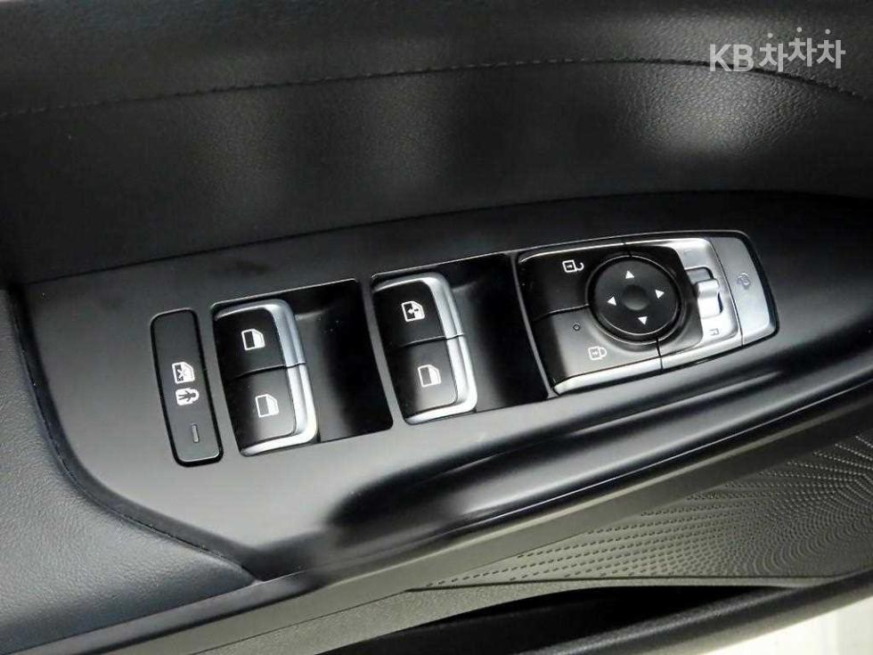 Kia K5 — miniaturë 12