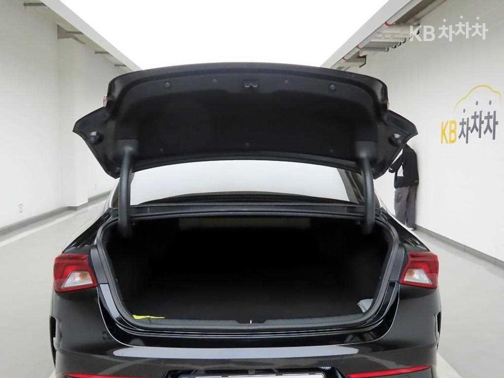 Kia K5 — miniaturë 17
