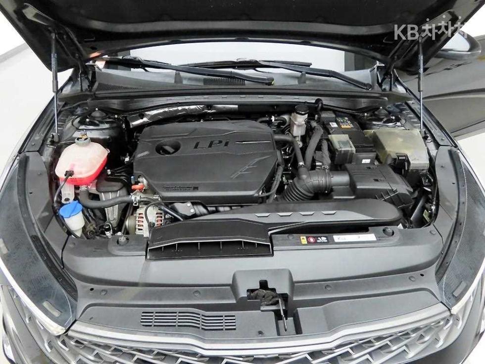 Kia K5 — miniaturë 20