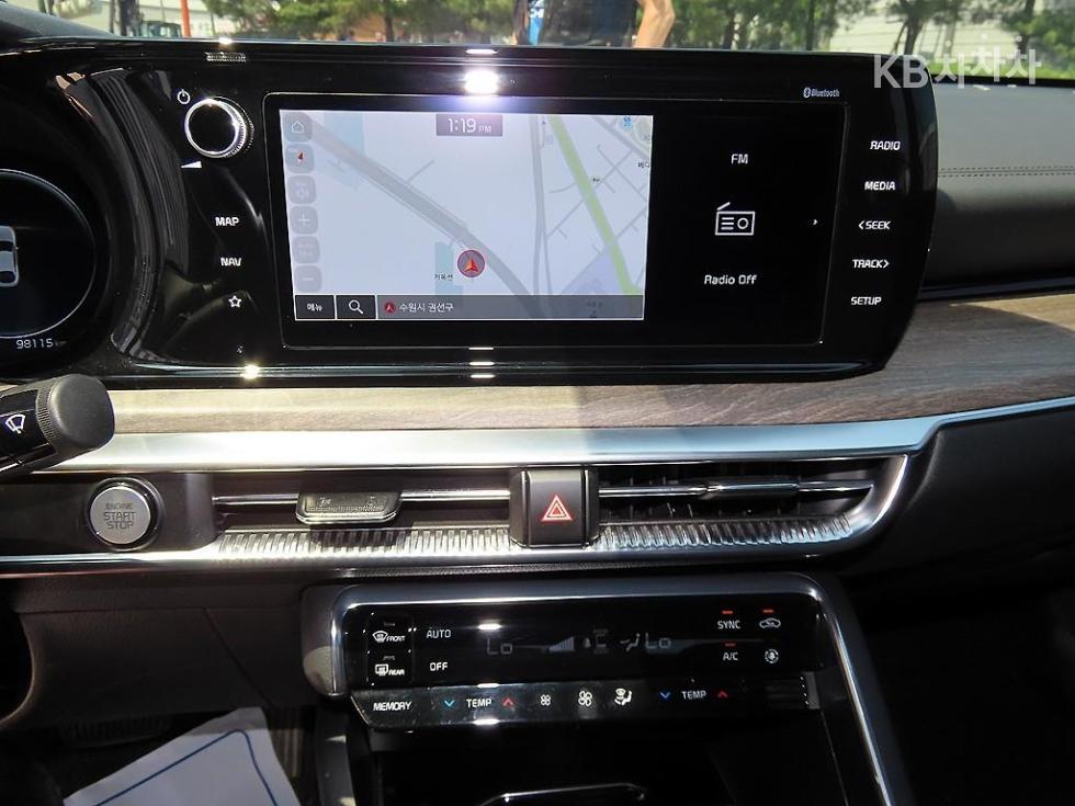 2022 - kia k5