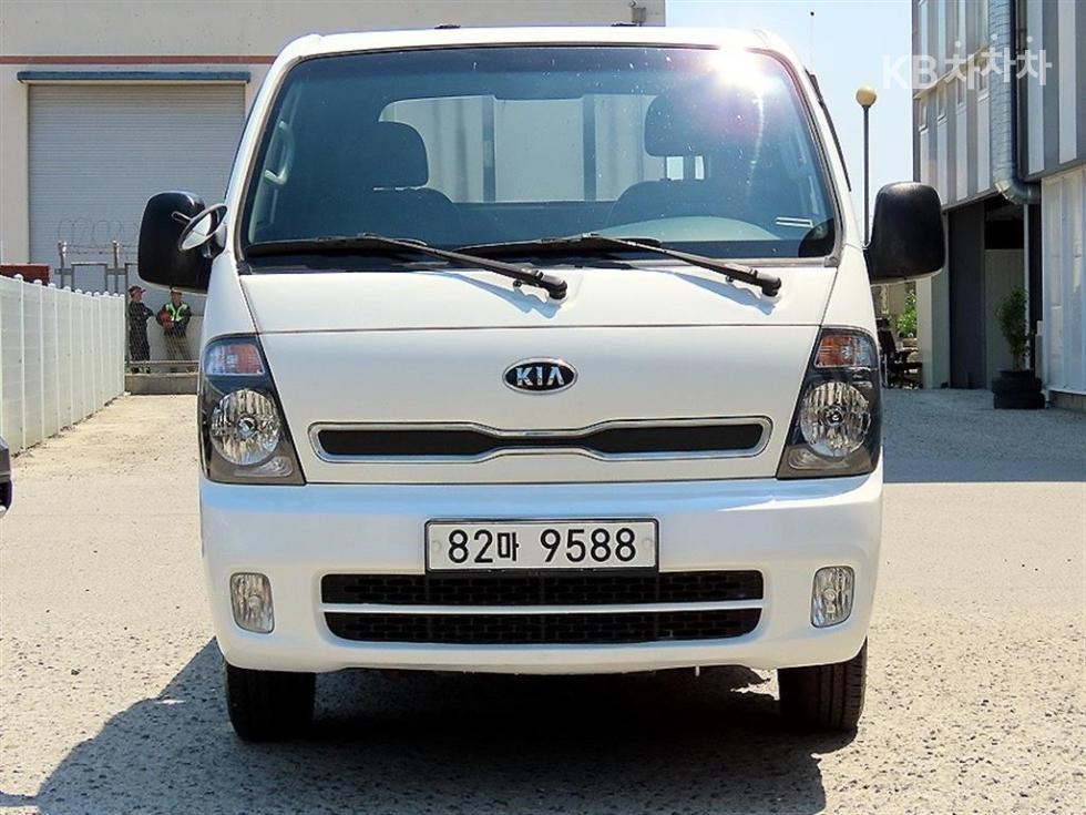 2013 kia bongo iii