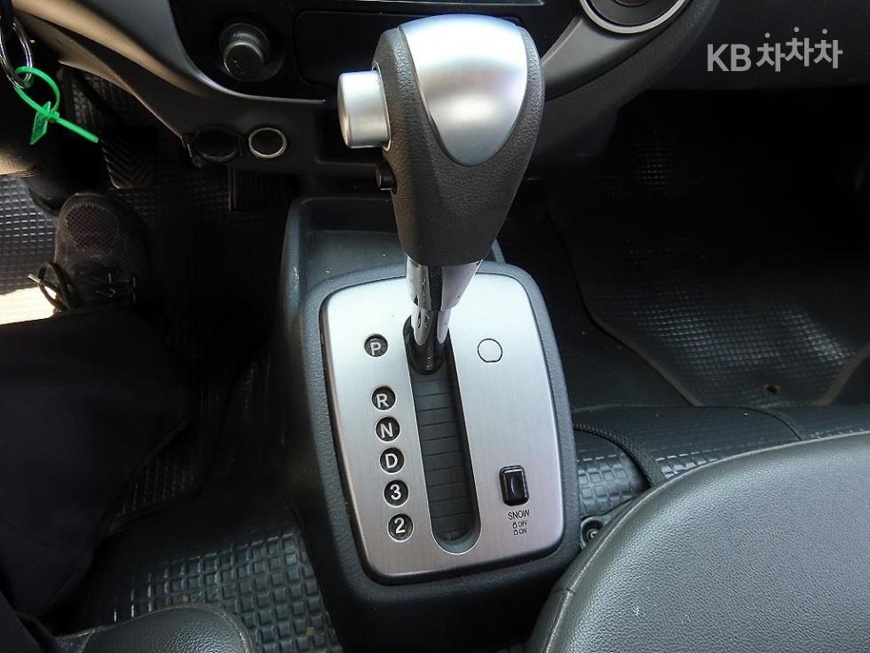 2013 - kia bongo iii