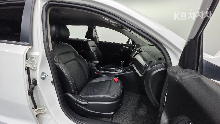2013 - kia sportage