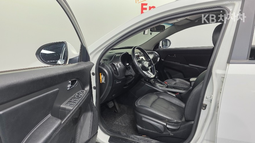 2013 - kia sportage