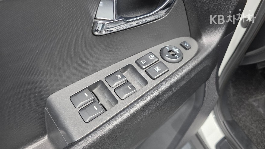 2013 - kia sportage