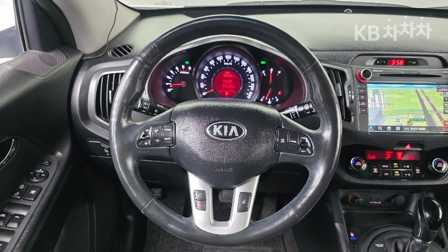 2013 - kia sportage