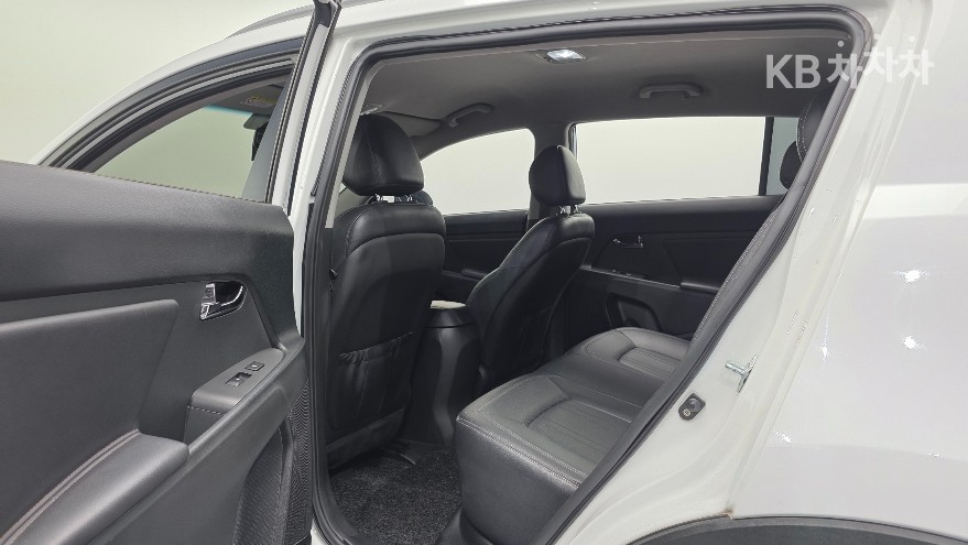 2013 - kia sportage