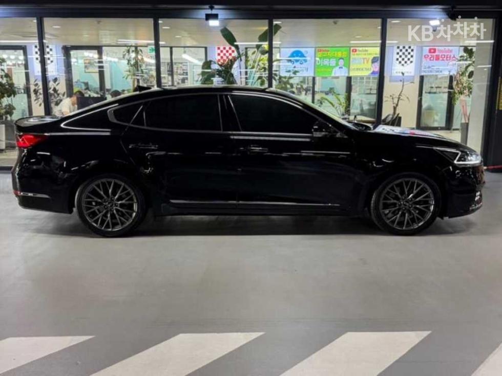 2018 - kia k7
