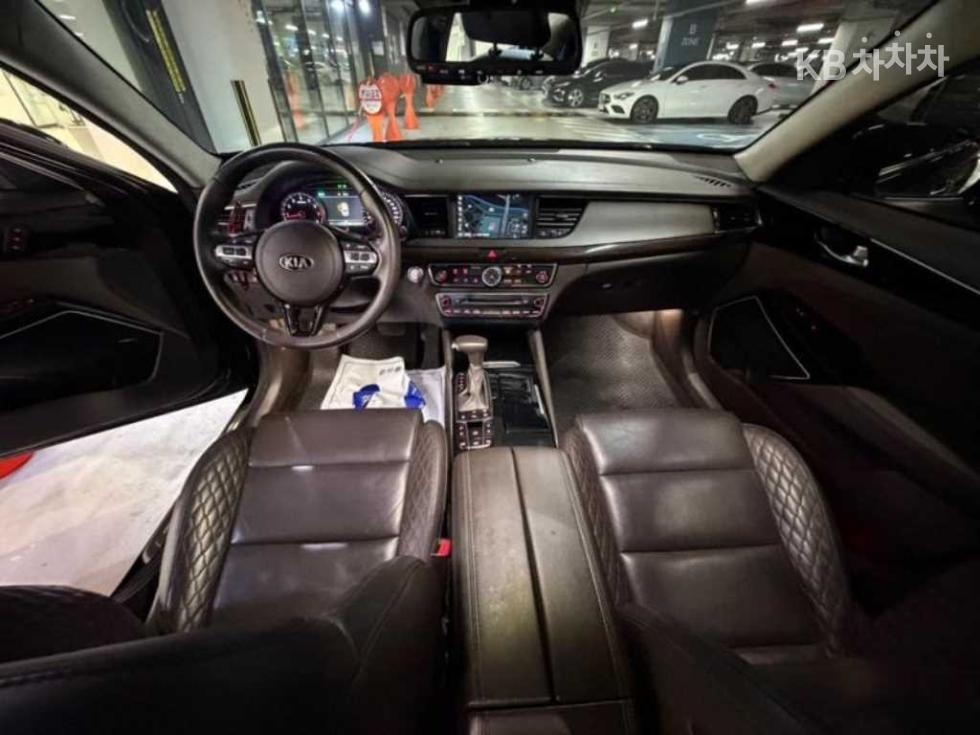 2018 - kia k7