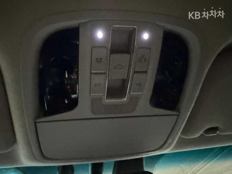 2018 - kia k7