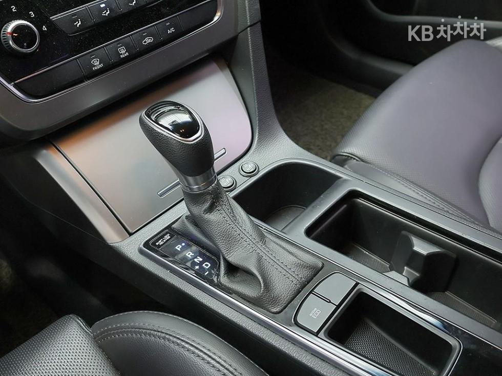 Hyundai Sonata — miniaturë 10