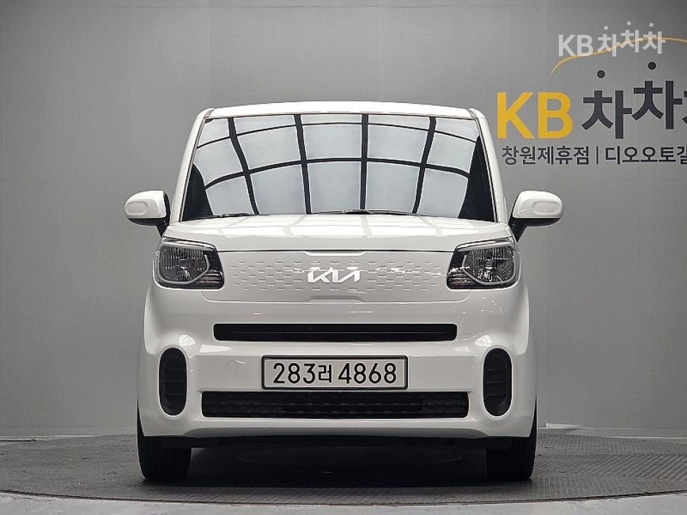 2022 - kia ray