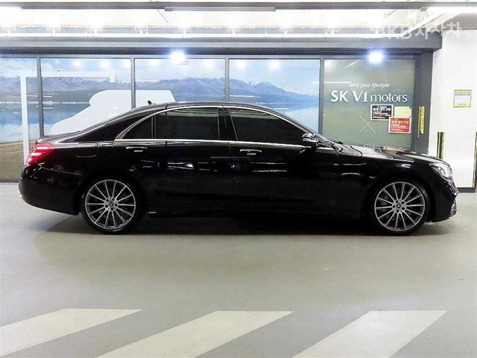 2018 Mercedes-Benz S photo