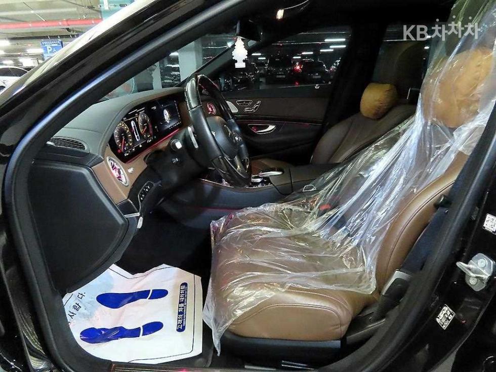 2018 Mercedes-Benz S photo