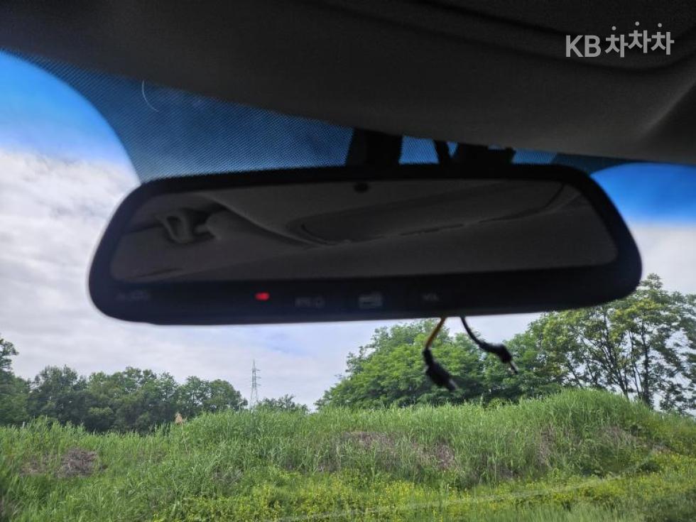 2017 - kia k7