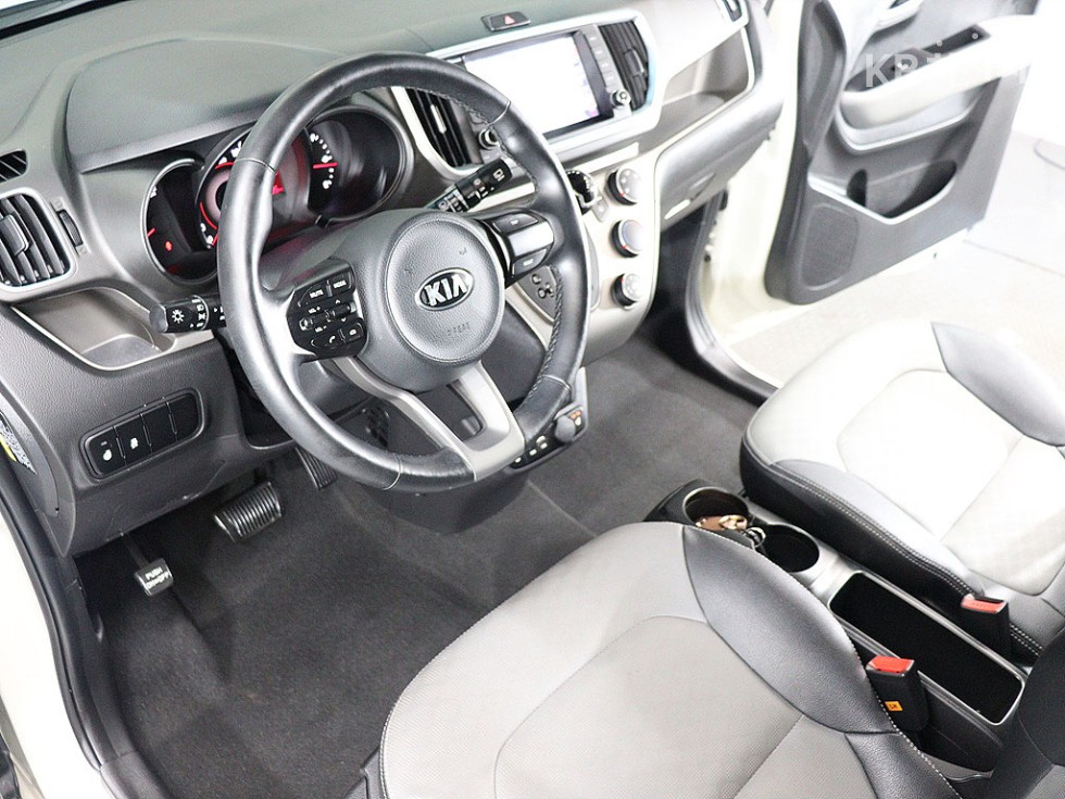2019 - kia ray