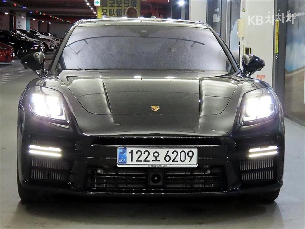 Porsche Panamera — miniaturë 2