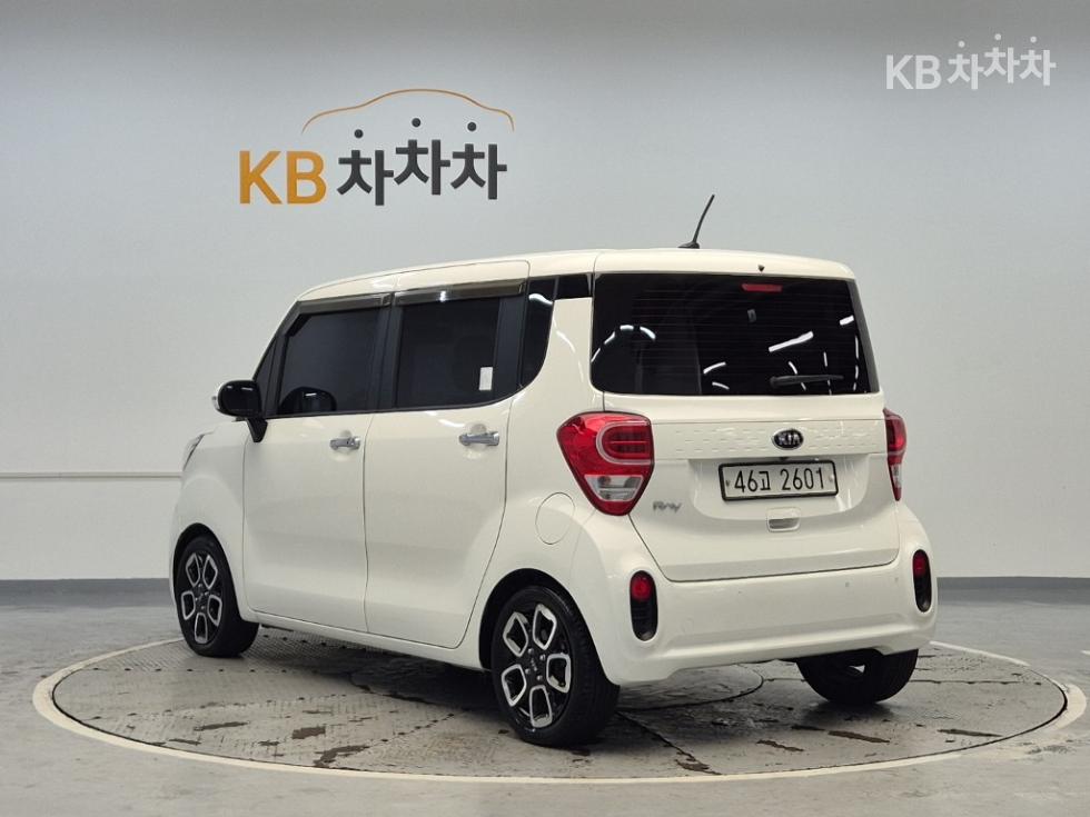 2018 - kia ray