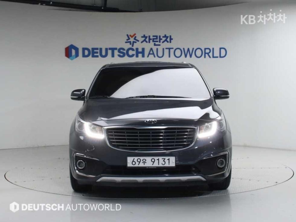 2017 - kia carnival