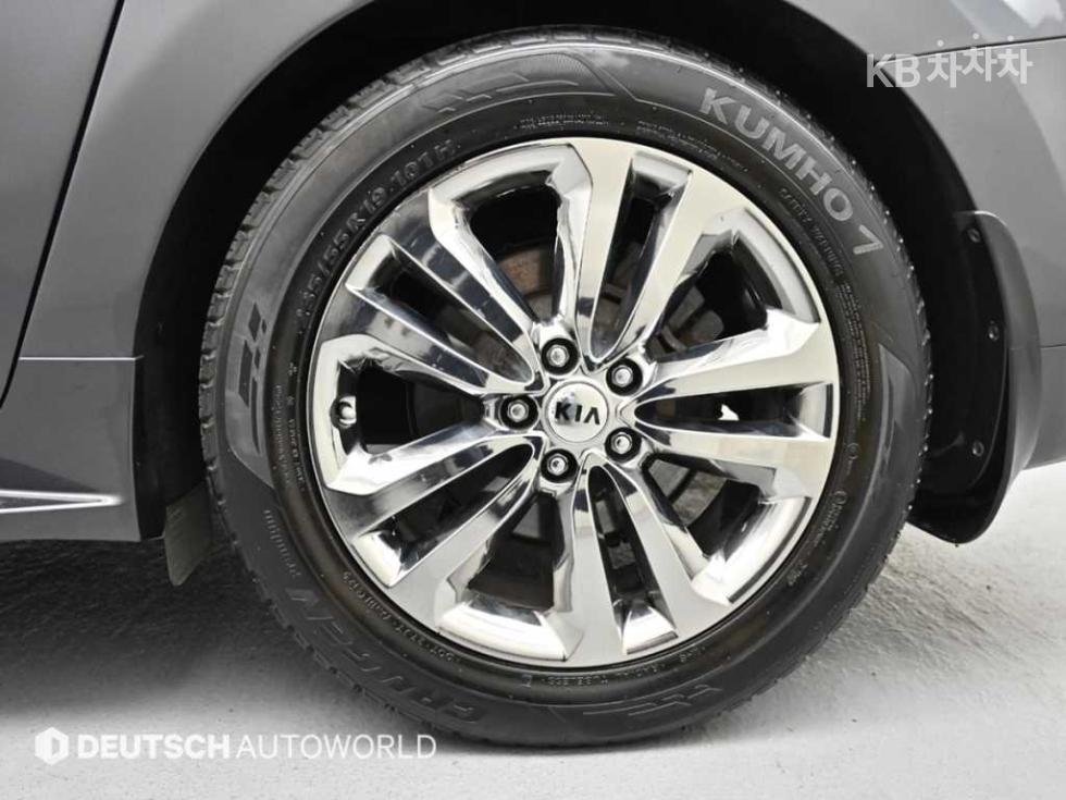 2017 - kia carnival