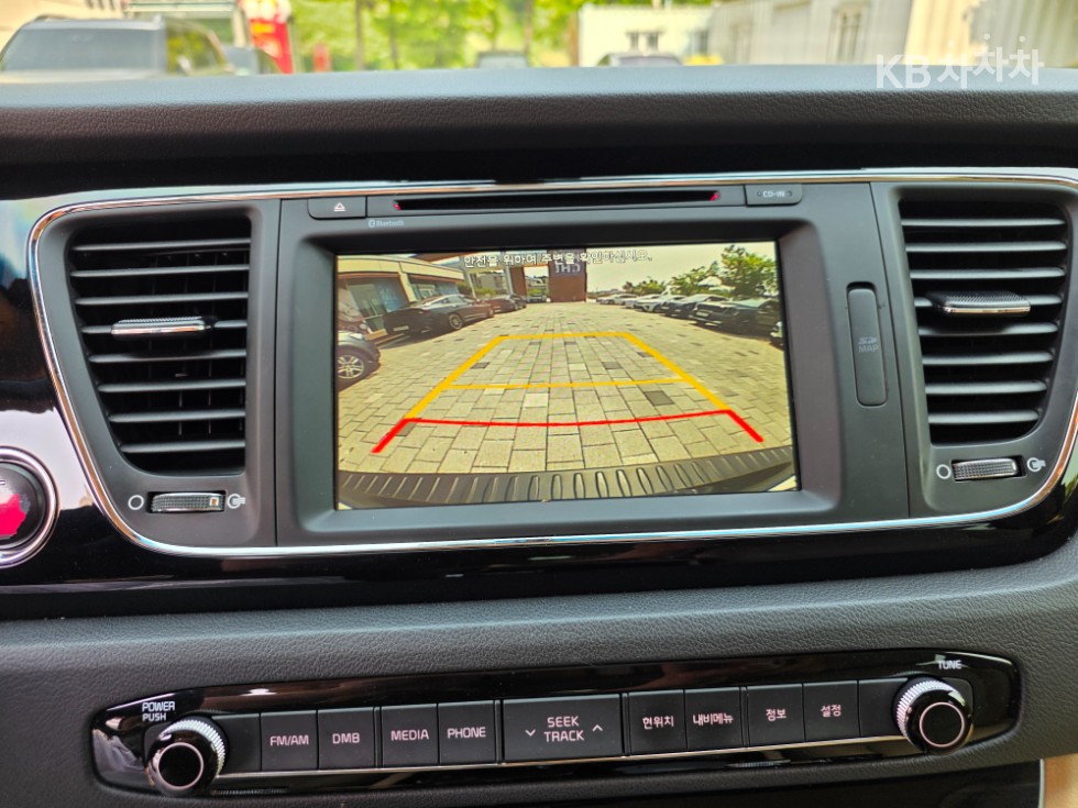 2016 - kia carnival