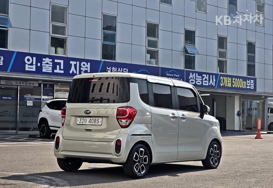 2019 - kia ray