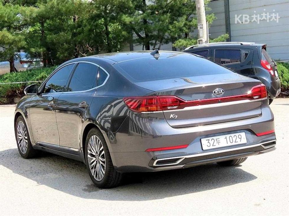 2020 - kia k7