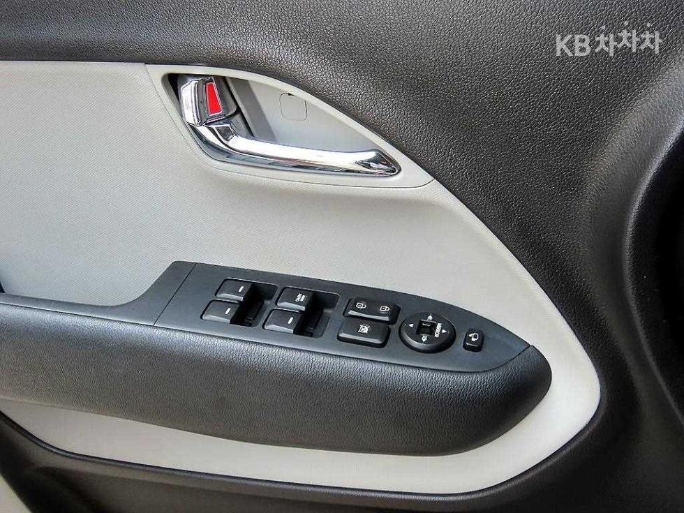 2016 - kia ray