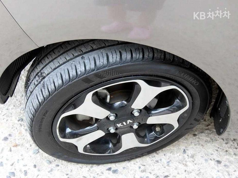 2016 - kia ray