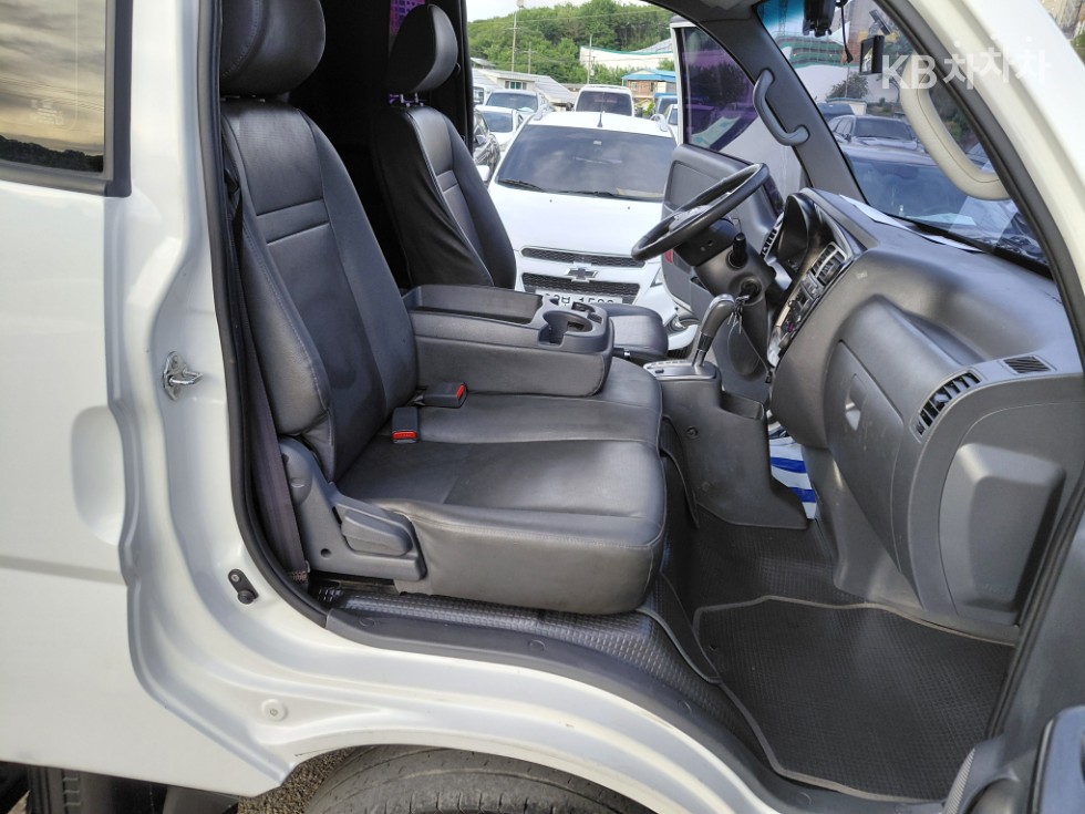 2019 - kia bongo iii