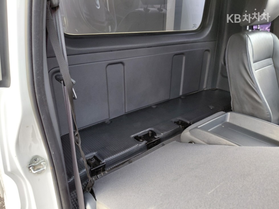 2019 - kia bongo iii