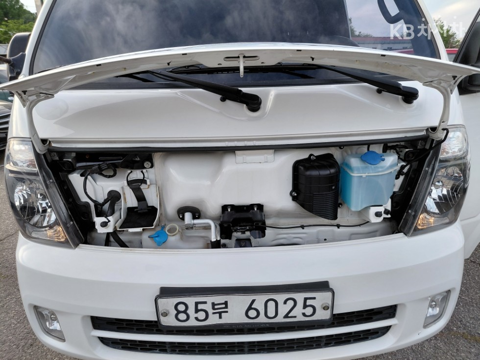 2019 - kia bongo iii