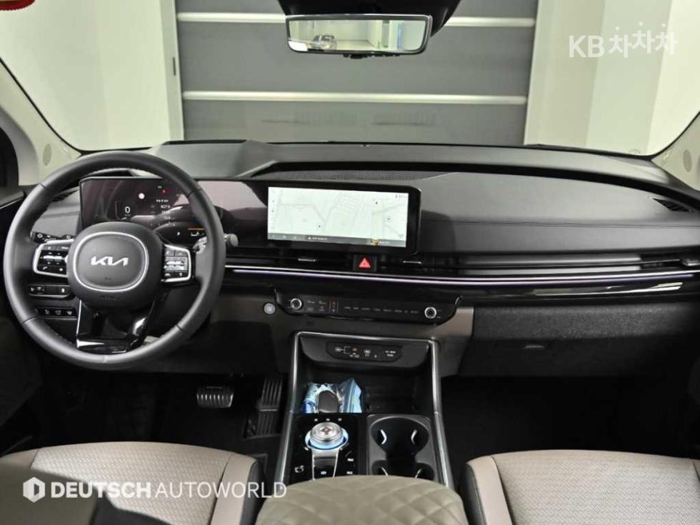 2025 - kia carnival