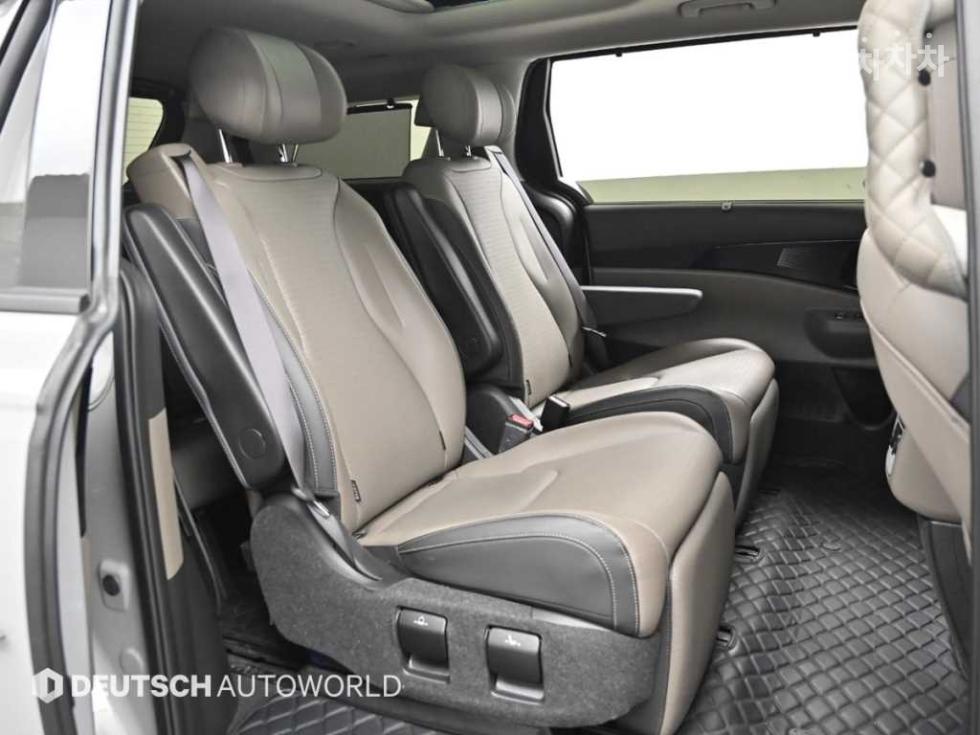 2025 - kia carnival