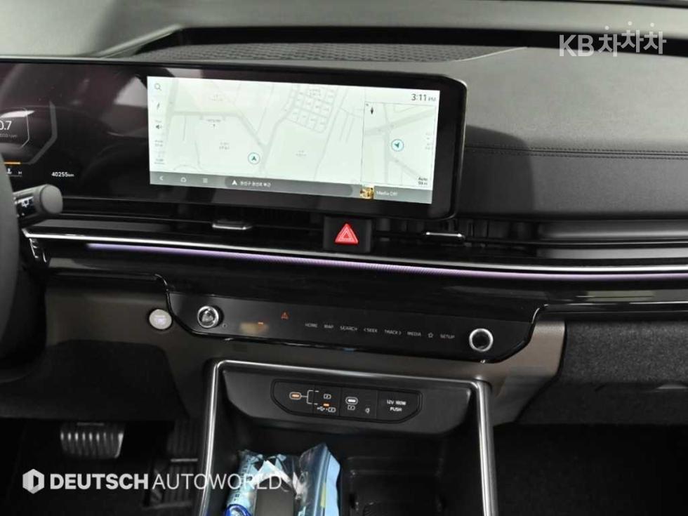 2025 - kia carnival