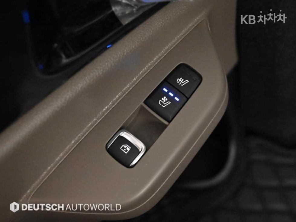 2025 - kia carnival