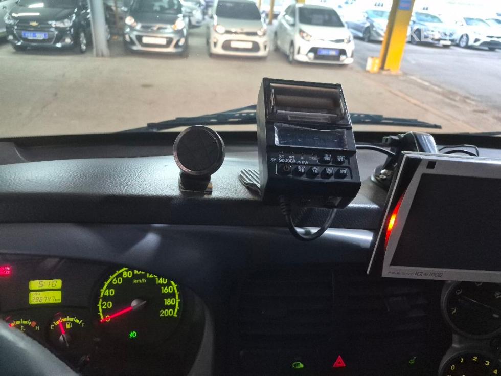 2013 - kia bongo iii