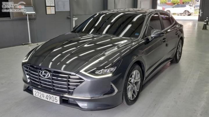 Hyundai Sonata 2.0 LPG 렌터카 — foto 1
