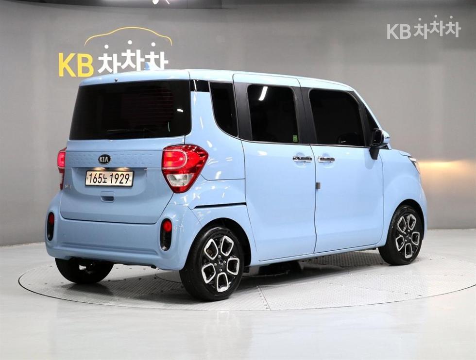 2020 - kia ray