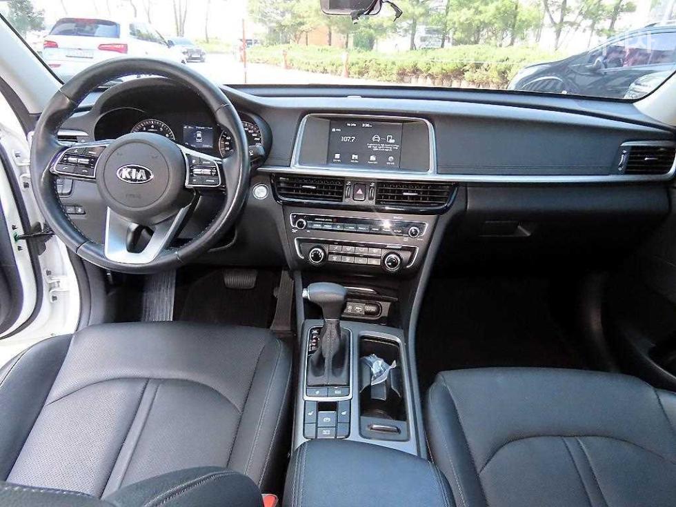 2020 - kia k5