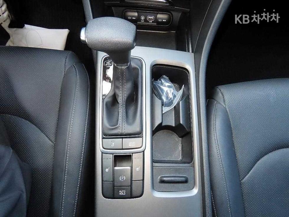 2020 - kia k5