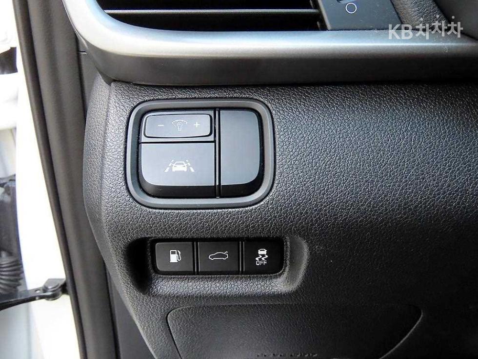 2020 - kia k5