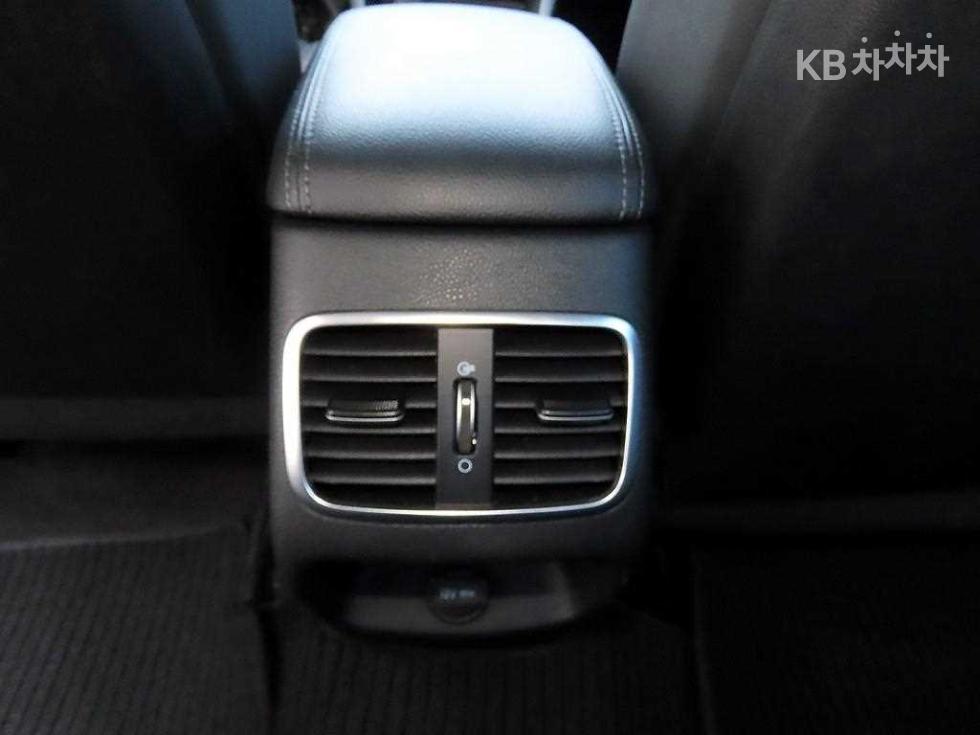 2020 - kia k5