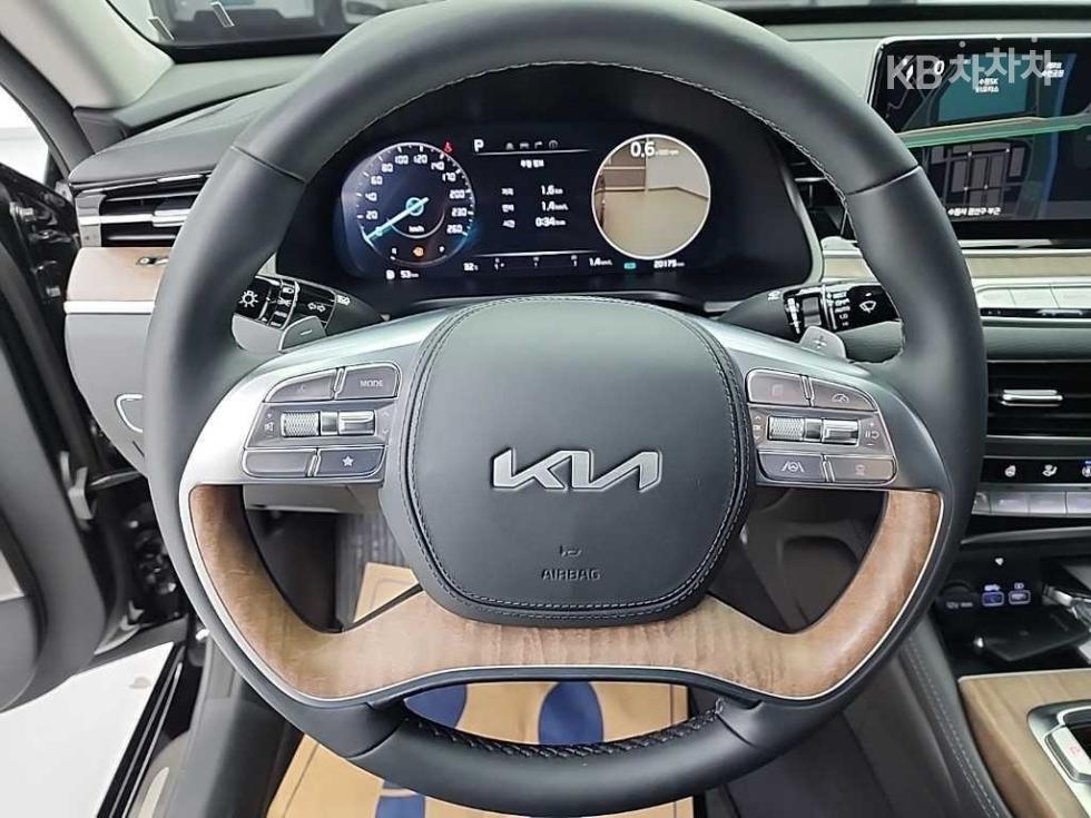 2023 Kia K9(2) photo