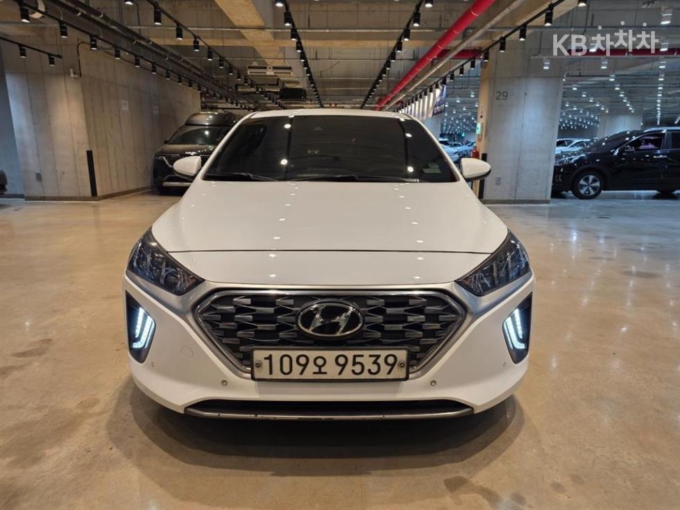 2020 hyundai ioniq