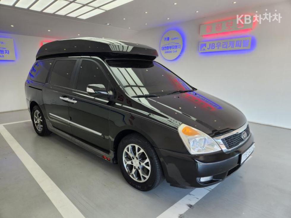 2013 - kia grand carnival