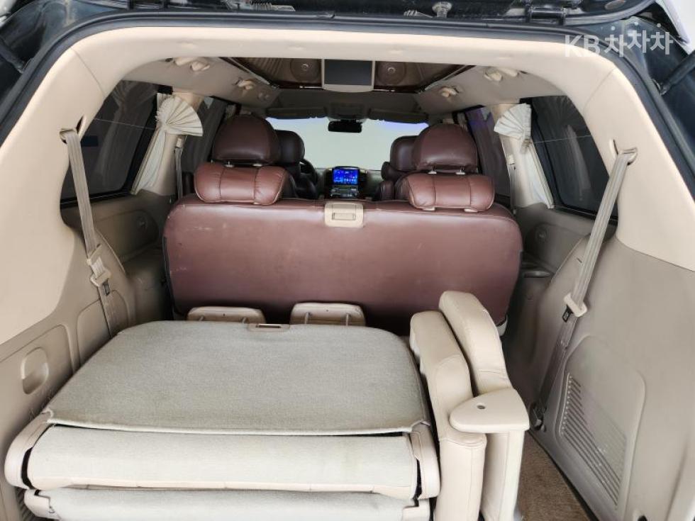 2013 - kia grand carnival