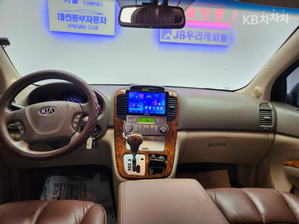 2013 - kia grand carnival