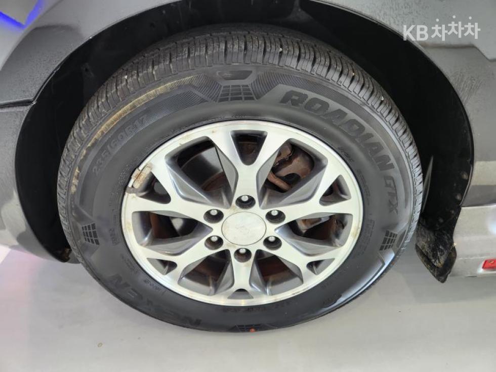 2013 - kia grand carnival