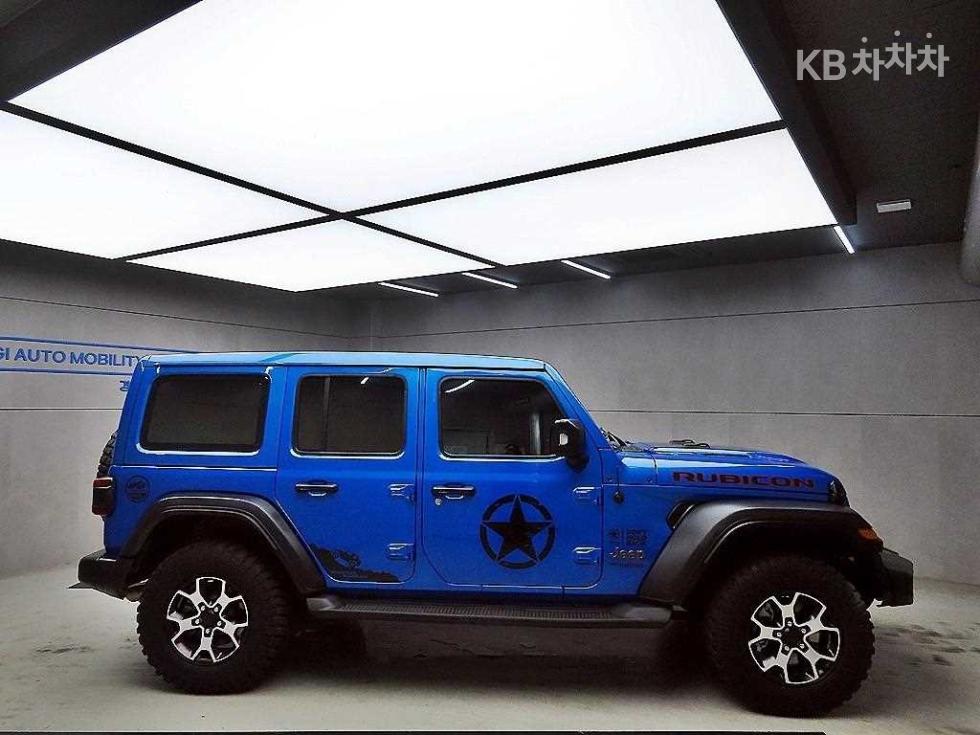 2021 Jeep (JL) photo
